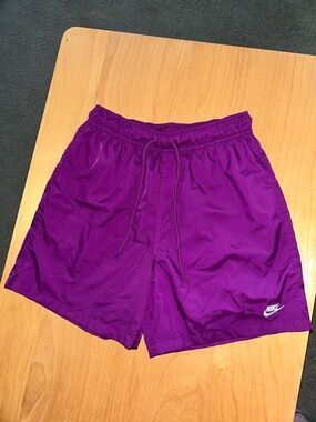 Nike Bright Purple Athletic Shorts with Mesh Liner Mens (S)